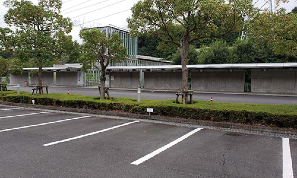 つくばメモリアルホール(公営)駐車場